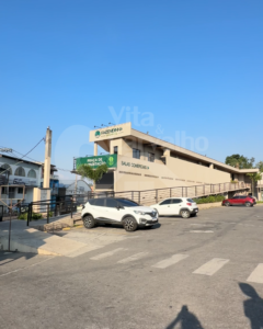 Lojas e Escritórios para Locação em Centro Comercial – Térreo e 1º Andar, Alto Fluxo, Estacionamento e Condomínio Incluso